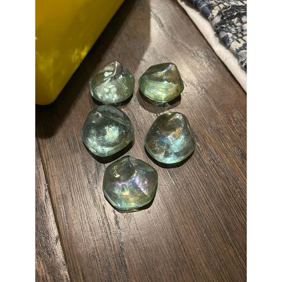 3lbs of assorted blue stones and gems - Picture 1 of 4